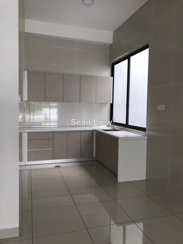Rumah Berangkai 4 Tingkat untuk Dijual di Damansara Perdana, Selangor oleh Sean Liew - iProperty.com.my