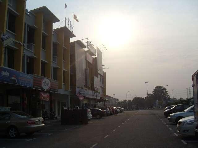 Shop for Sale in Taman Putra Kajang, Kajang by Joanna Tay - iProperty.com.my