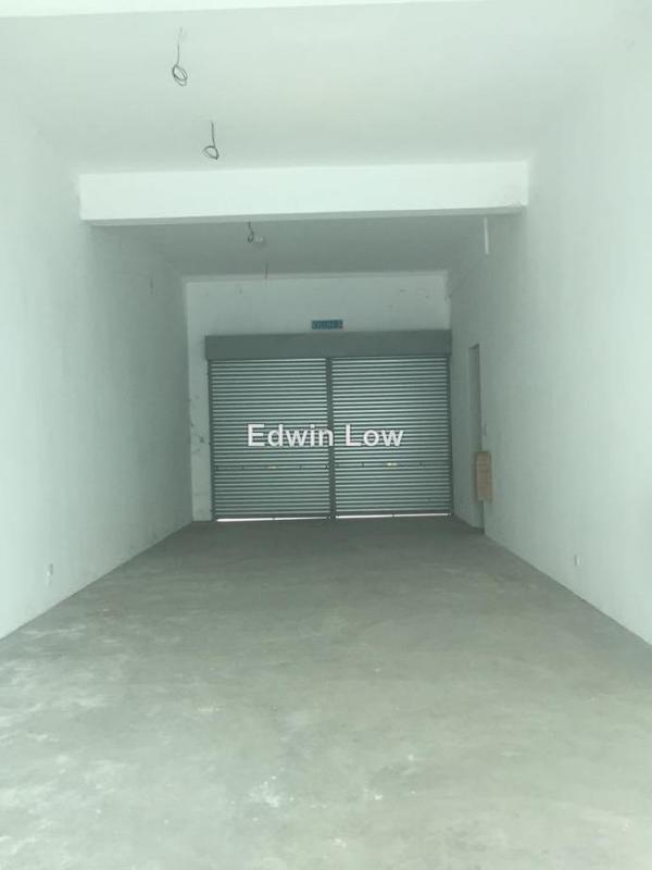Office for Rent in Bandar Bukit Tinggi, Klang by Edwin Low - iProperty.com.my