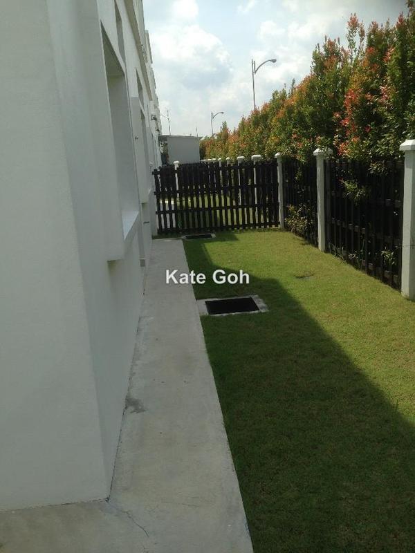 Semi-Detached House for Rent in Perdana Lakeview East, Cyberjaya by Kate Goh - iProperty.com.my