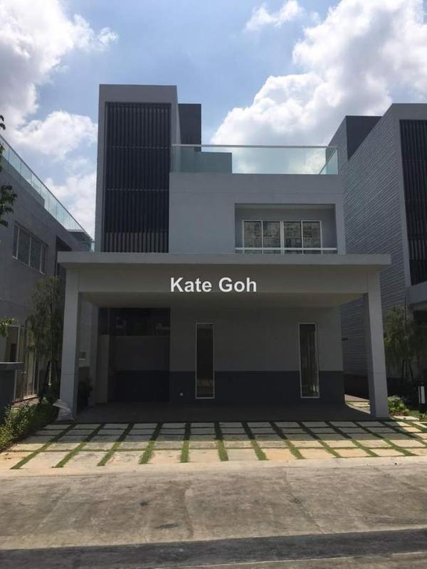 Bungalow House for Sale in Lakefront Villa, Cyberjaya by Kate Goh - iProperty.com.my
