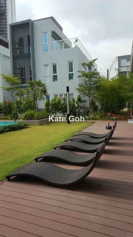 Bungalow House for Sale in Lakefront Villa, Cyberjaya by Kate Goh - iProperty.com.my