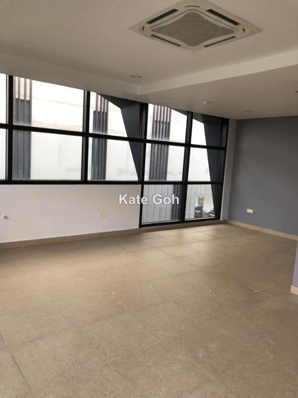 Bungalow House for Sale in Perdana Lakeview East, Cyberjaya by Kate Goh - iProperty.com.my