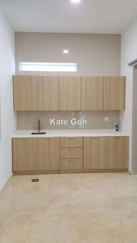 Bungalow House for Sale in Lakefront Villa, Cyberjaya by Kate Goh - iProperty.com.my