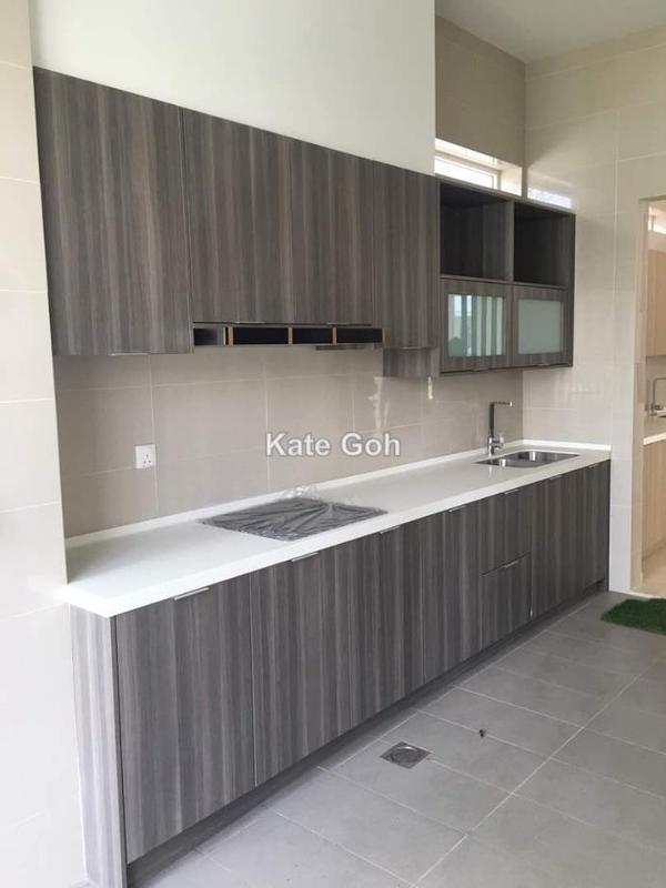 Bungalow House for Sale in Lakefront Villa, Cyberjaya by Kate Goh - iProperty.com.my