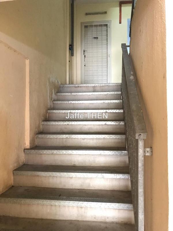 Flat for Sale in Rumah Pangsa Bachang Permai by Jaffe Then - iProperty.com.my