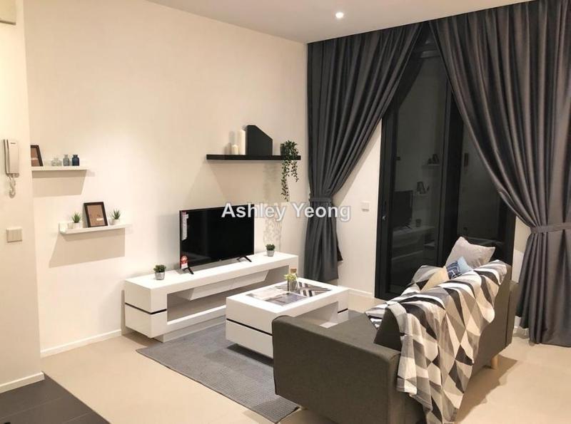 For Rent - Arcoris SOHO