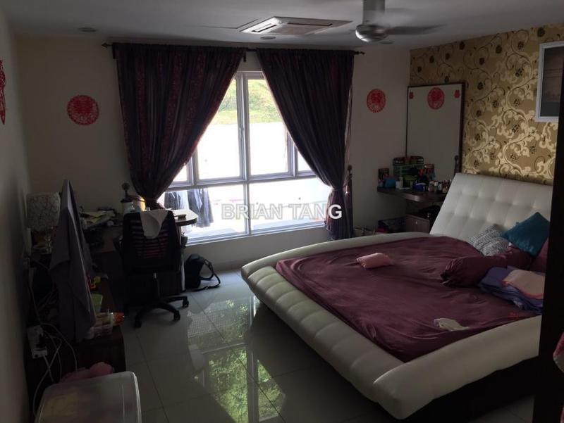 Bungalow House for Sale in Sierramas, Sungai Buloh by Brian Tang - iProperty.com.my