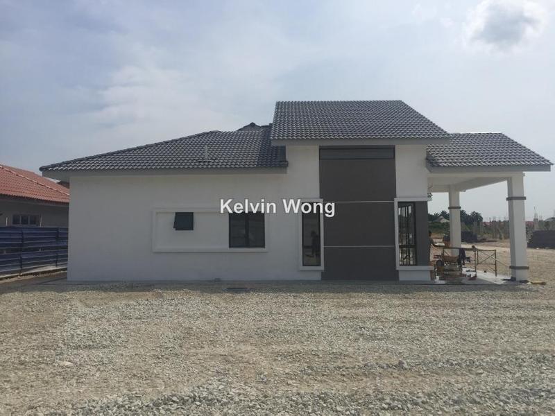 Semi-Detached House for Sale in Kampung Salak Tinggi, Sepang by Kelvin Wong - iProperty.com.my