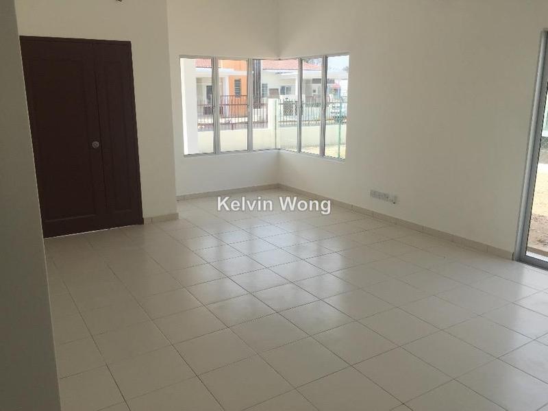Rumah Berkembar untuk Dijual di Jalan Meru, Meru mutiara, Klang oleh Kelvin Wong - iProperty.com.my