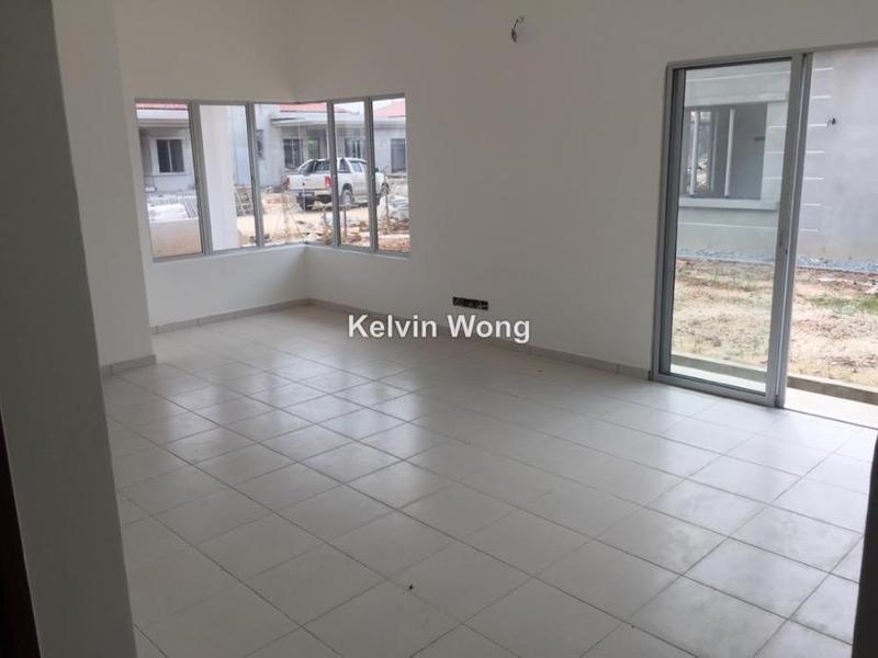 Rumah Berkembar untuk Dijual di Desa Salak Damai, Sepang oleh Kelvin Wong - iProperty.com.my
