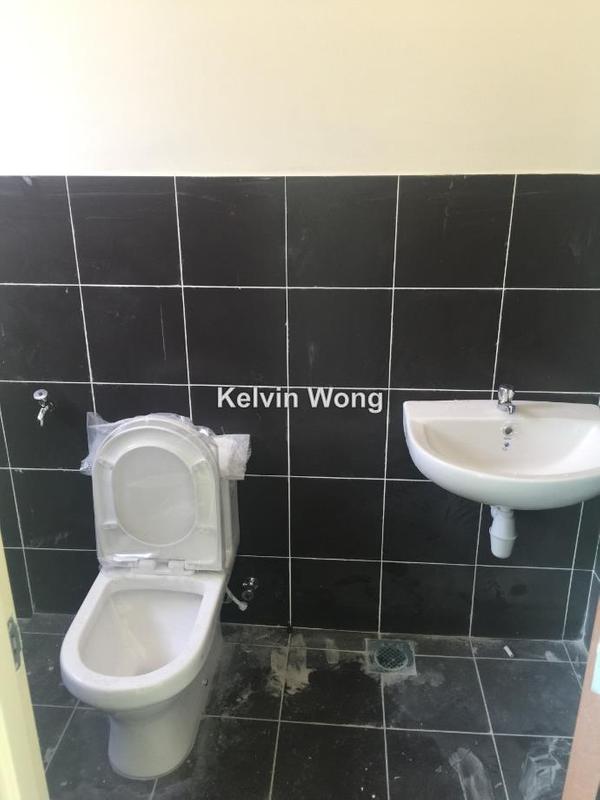 Semi-Detached House for Sale in jalan kebun , seksyen 30, Shah Alam by Kelvin Wong - iProperty.com.my