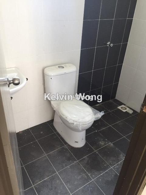 Semi-Detached House for Sale in pulau indah,taman perigi nenas, Klang by Kelvin Wong - iProperty.com.my