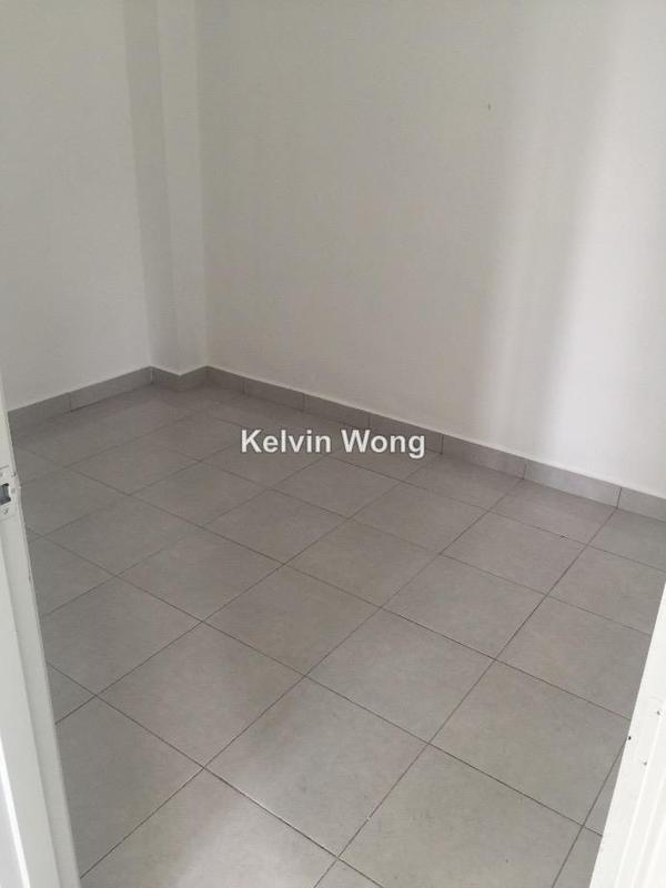 Rumah Berkembar untuk Dijual di Jalan Meru, Meru mutiara, Klang oleh Kelvin Wong - iProperty.com.my