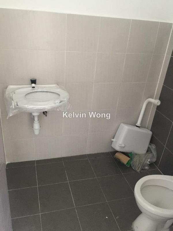 Rumah Berkembar untuk Dijual di Jalan Meru, Meru mutiara, Klang oleh Kelvin Wong - iProperty.com.my