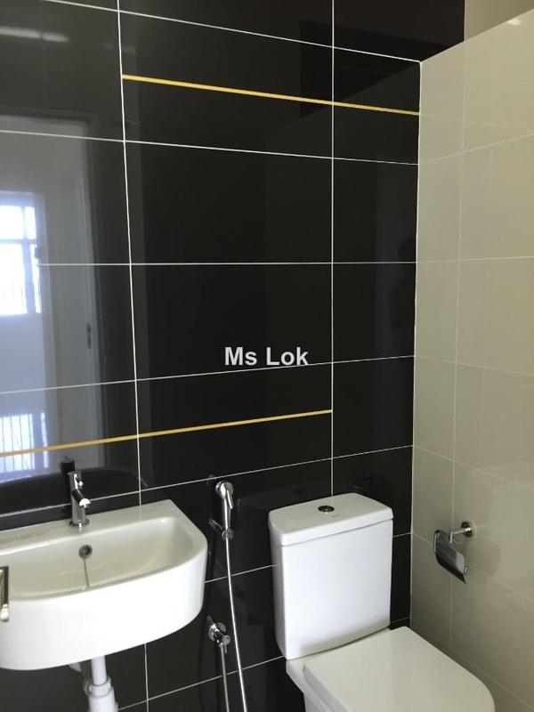 Service Residence for Sale in Skypod Residence by Lok Lai Kam - iProperty.com.my