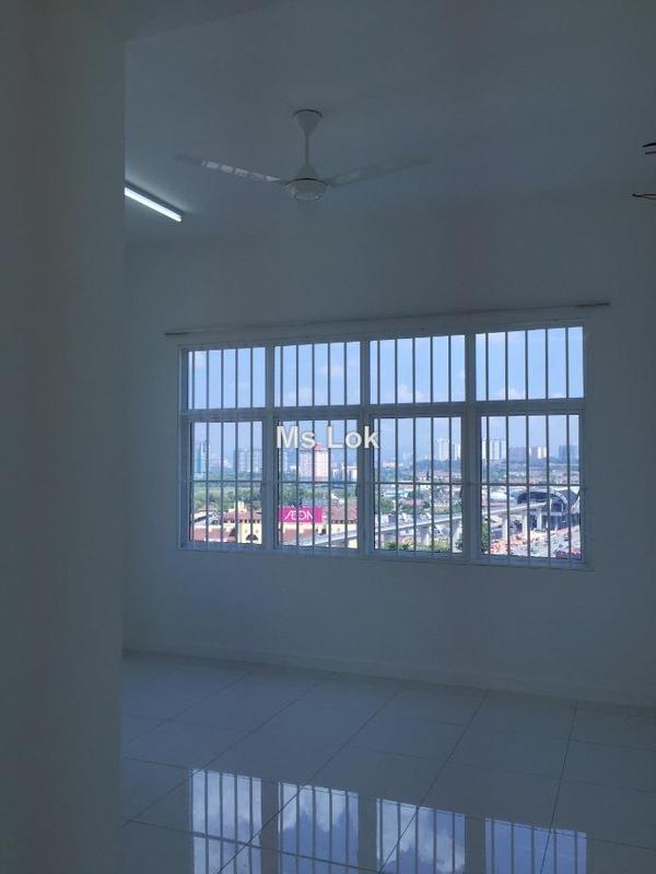 Service Residence for Sale in Skypod Residence by Lok Lai Kam - iProperty.com.my