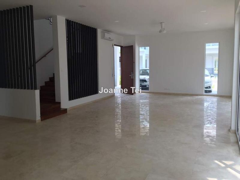Bungalow House for Sale in Lakefront Villa, Cyberjaya by Joanne Tei - iProperty.com.my