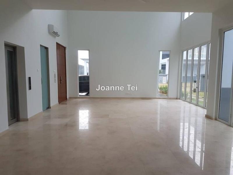 Bungalow House for Sale in Lakefront Villa, Cyberjaya by Joanne Tei - iProperty.com.my