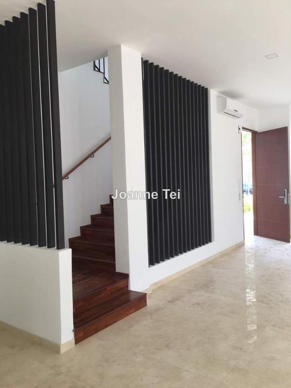 Bungalow House for Sale in Lakefront Villa, Cyberjaya by Joanne Tei - iProperty.com.my