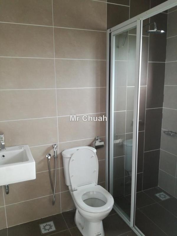 Rumah Teres 2-Tingkat untuk Dijual di Sepang, Selangor oleh Mr Chuah - iProperty.com.my