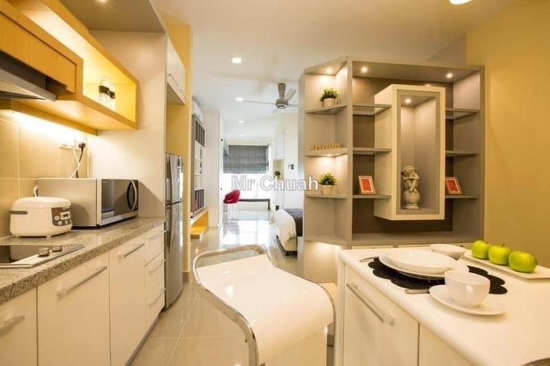 For Sale - Shaftsbury Residence