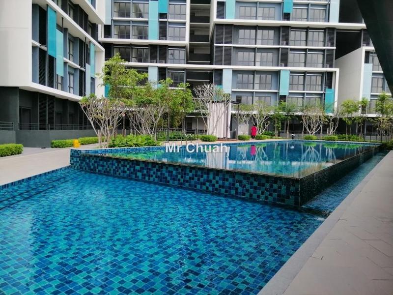 For Rent - Core Soho Suite