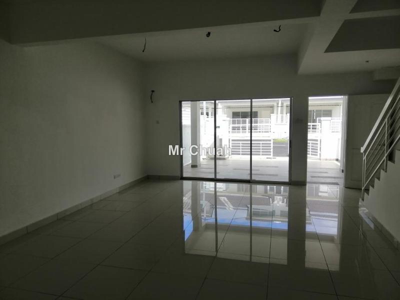 Rumah Teres 2-Tingkat untuk Disewa di Taman Dato Demang, Seri Kembangan oleh Mr Chuah - iProperty.com.my
