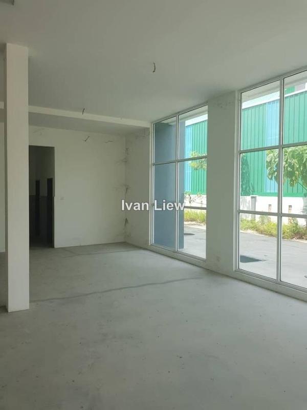 Semi-D Kilang untuk Dijual di Semenyih, Selangor oleh Ivan Liew - iProperty.com.my