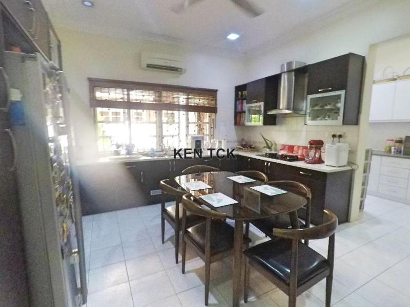 Bungalow House for Sale in Seksyen 11, Kota Damansara by Ken Tan - iProperty.com.my