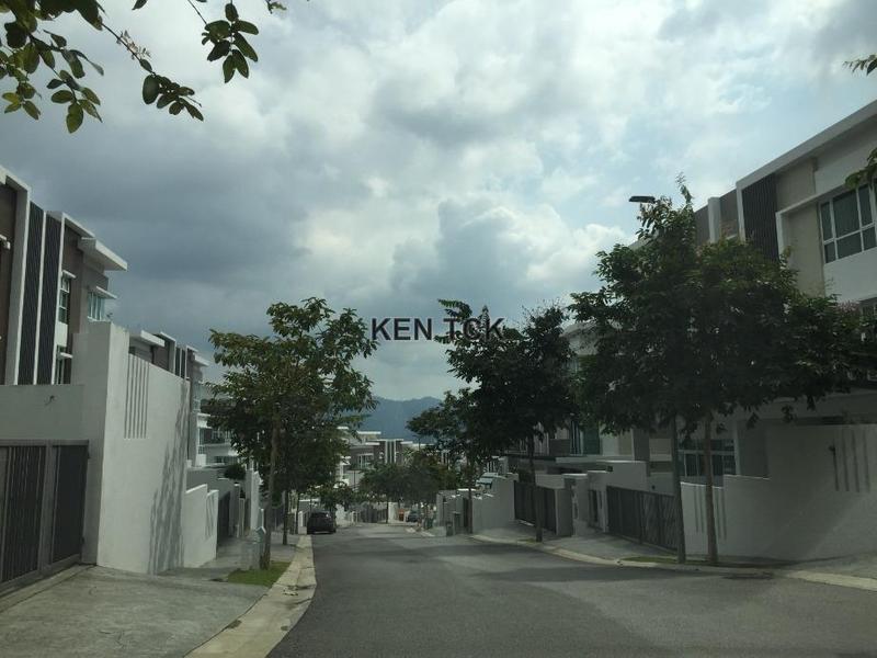Semi-Detached House for Sale in Bandar Damansara Perdana, Damansara Perdana by Ken Tan - iProperty.com.my