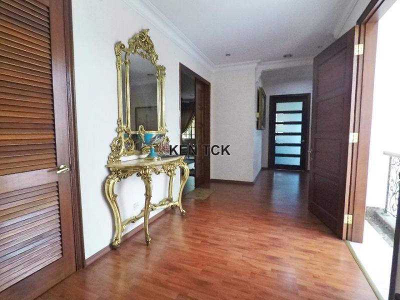 Bungalow House for Sale in Lakeview Saujana @ Saujana Golf, Saujana by Ken Tan - iProperty.com.my