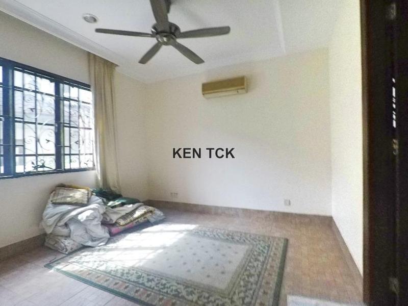 Bungalow House for Sale in Lakeview Saujana @ Saujana Golf, Saujana by Ken Tan - iProperty.com.my