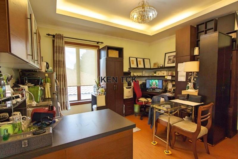 Banglo untuk Dijual di Seksyen 4, Kota Damansara oleh Ken Tan - iProperty.com.my