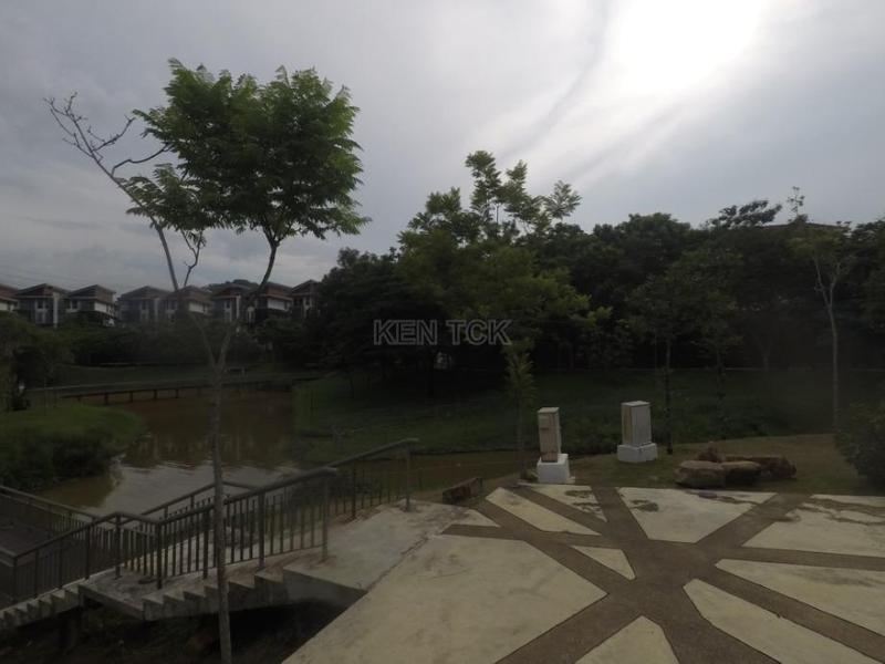 Semi-Detached House for Sale in The Rafflesia Petaling Jaya, Damansara Perdana by Ken Tan - iProperty.com.my