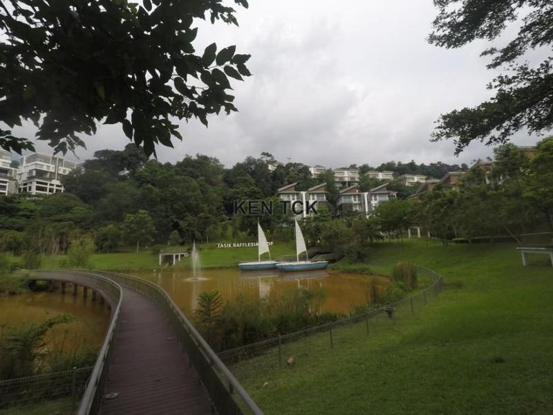 Semi-Detached House for Sale in The Rafflesia Petaling Jaya, Damansara Perdana by Ken Tan - iProperty.com.my