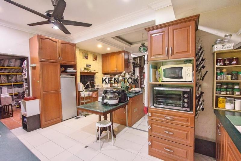 Banglo untuk Dijual di Seksyen 4, Kota Damansara oleh Ken Tan - iProperty.com.my