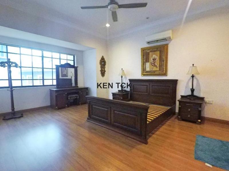 Bungalow House for Sale in Lakeview Saujana @ Saujana Golf, Saujana by Ken Tan - iProperty.com.my