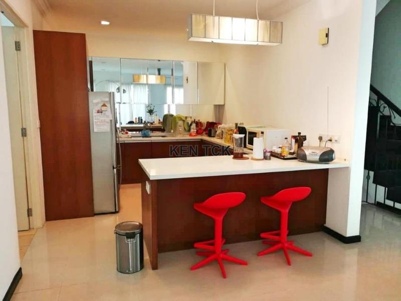 Rumah Berkembar untuk Dijual di Seksyen 9, Kota Damansara oleh Ken Tan - iProperty.com.my
