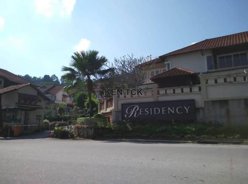 Rumah Berkembar untuk Dijual di Seksyen 9, Kota Damansara oleh Ken Tan - iProperty.com.my