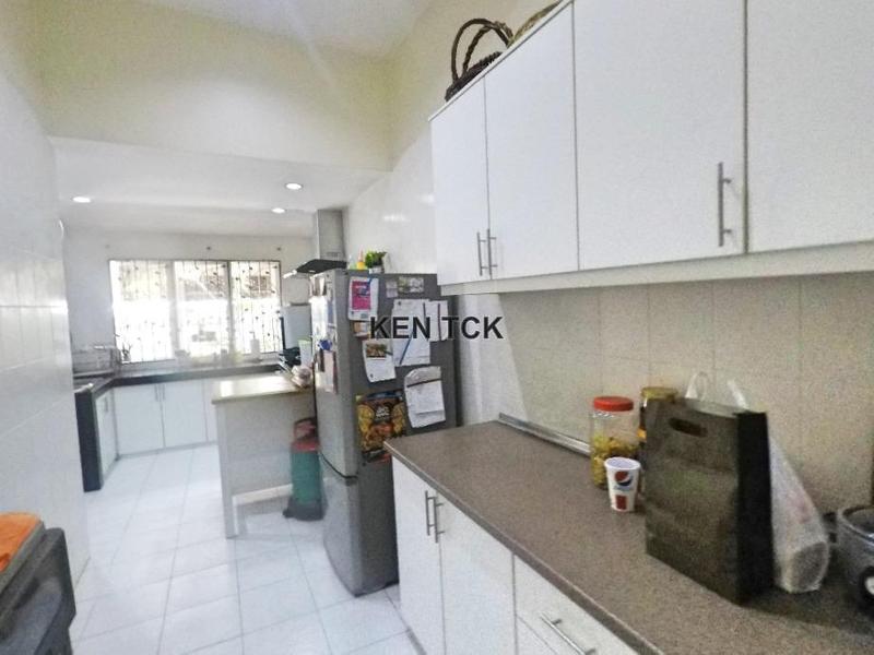 Bungalow House for Sale in Seksyen 11, Kota Damansara by Ken Tan - iProperty.com.my