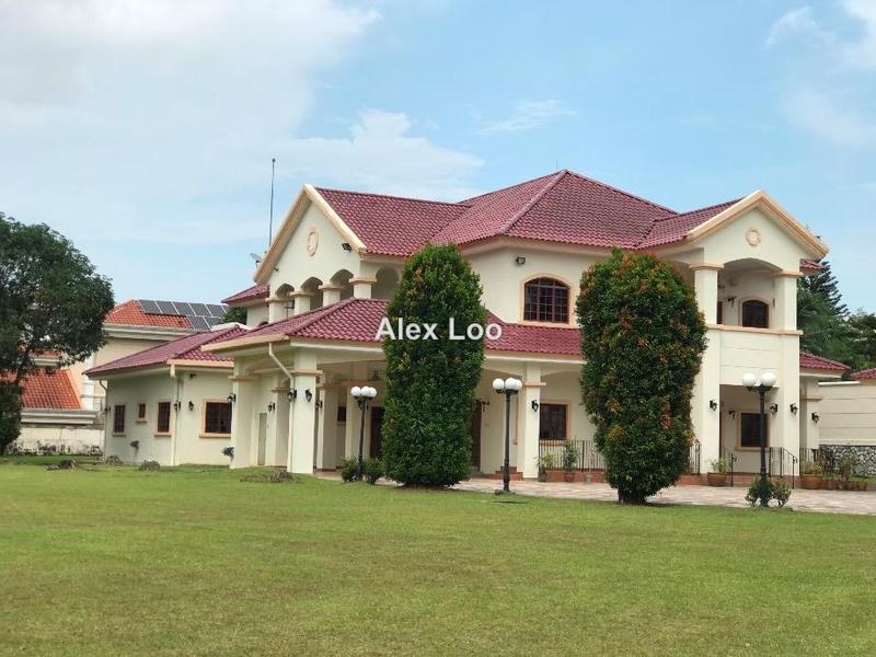 Bungalow House untuk Dijual di Glenmarie Court, Glenmarie oleh Alex Loo - Glenmarie Court Bungalow For Sale - iProperty.com.my