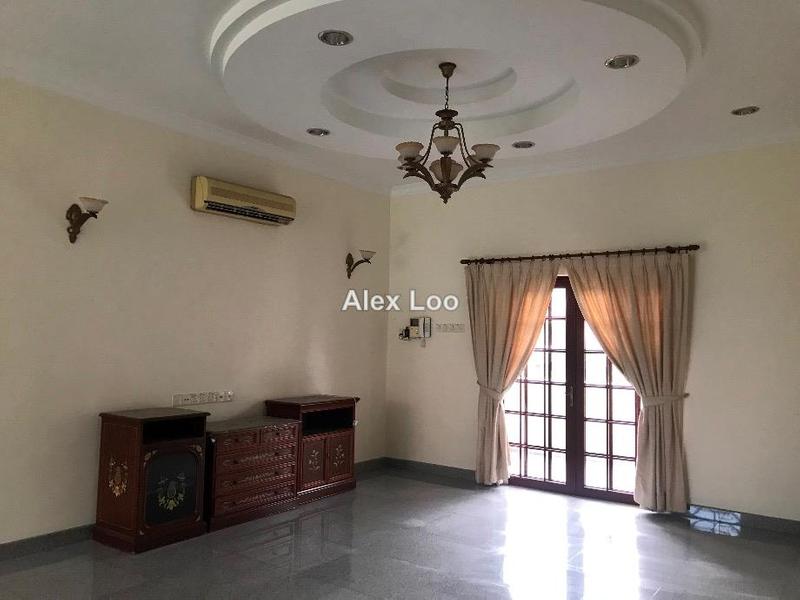 Bungalow House untuk Dijual di Glenmarie Court, Glenmarie oleh Alex Loo - Glenmarie Court Bungalow For Sale - iProperty.com.my