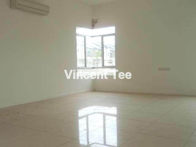 Bungalow House for Sale in D'Alpinia, 16 Sierra, Puchong by Vincent Tee - iProperty.com.my