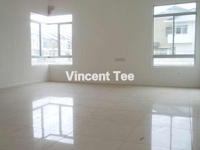 Bungalow House for Sale in D'Alpinia, 16 Sierra, Puchong by Vincent Tee - iProperty.com.my