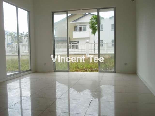 Bungalow House for Sale in D'Alpinia, 16 Sierra, Puchong by Vincent Tee - iProperty.com.my