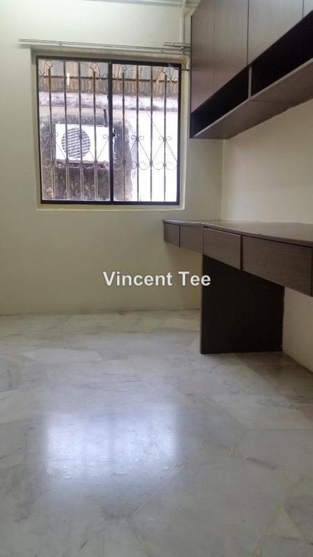 Rumah Berangkai 1 Tingkat untuk Dijual di Taman Kinrara, Bandar Kinrara, Puchong oleh Vincent Tee - iProperty.com.my