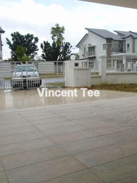 Bungalow House for Sale in D'Alpinia, 16 Sierra, Puchong by Vincent Tee - iProperty.com.my