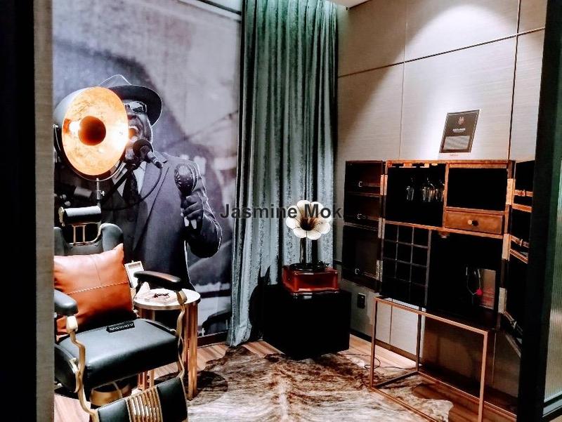 For Sale - M Vertica