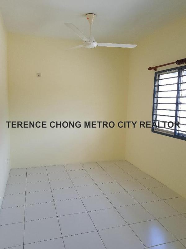Rumah Pangsa untuk Dijual di Damai Utama oleh Terence Chong - iProperty.com.my
